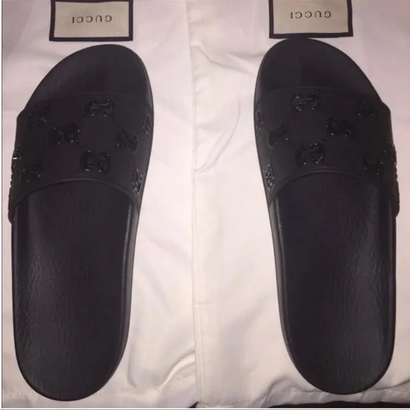 Gucci Slides - Black Logo